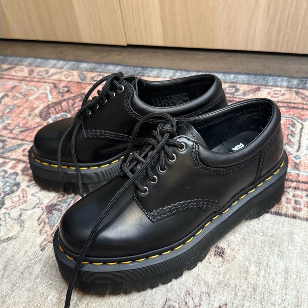 8053 Leather Platform Casual Shoes